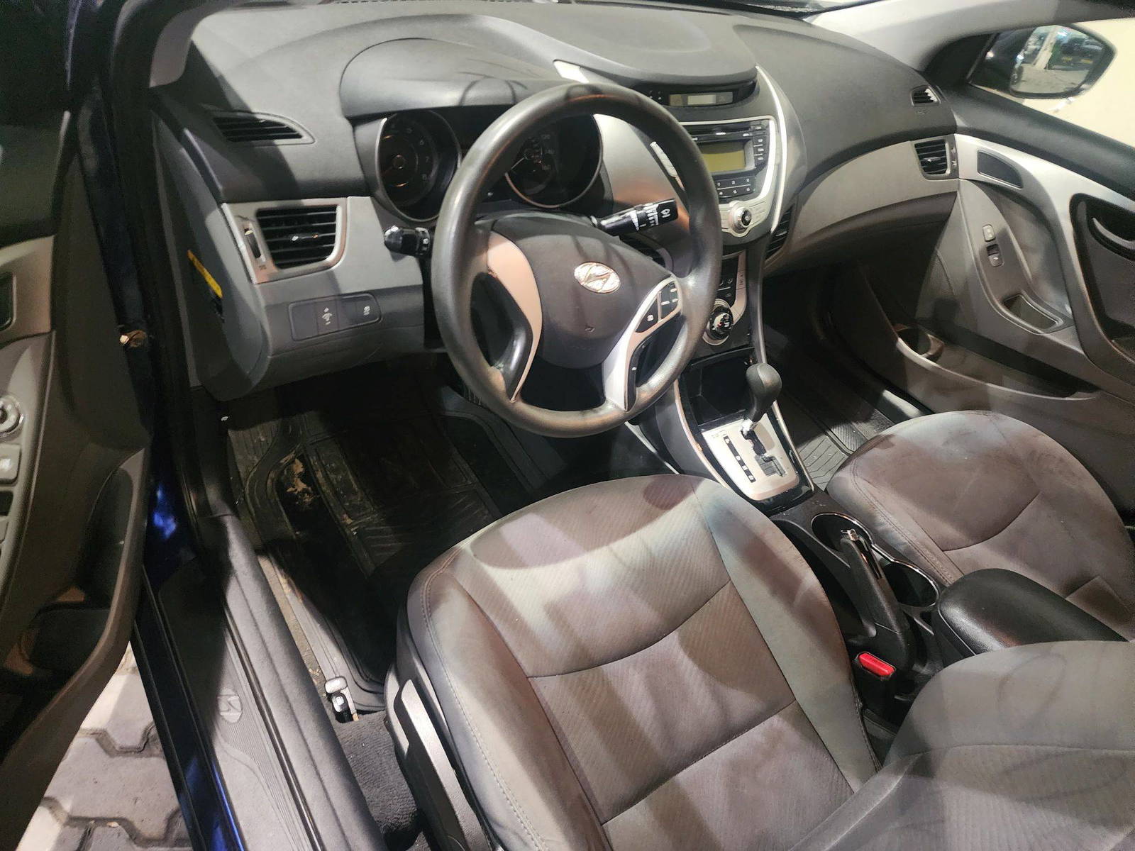 2011 HYUNDAI ELANTRA — 202144 Miles — Lot 38087695 - Marhaba Auctions Used Cars - Image 7