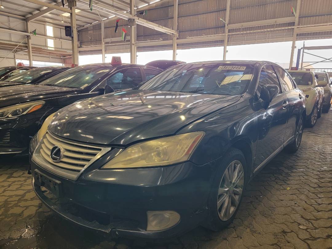 2011 LEXUS ES 350 — 233494 Miles — Lot 2420228 — Souq - Marhaba Auctions Used Cars - Image 5