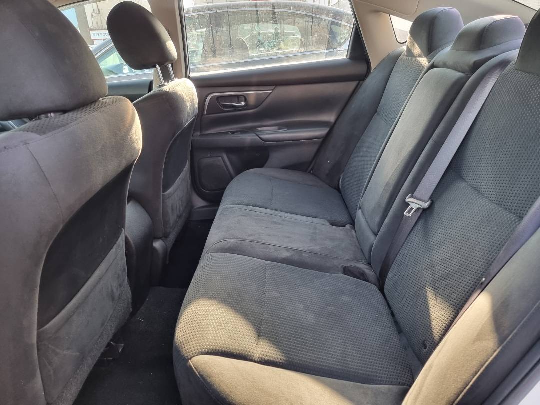 2015 NISSAN ALTIMA — 189061 Miles — Lot 40455603 — Ind. 12 - Marhaba Auctions Used Cars - Image 6