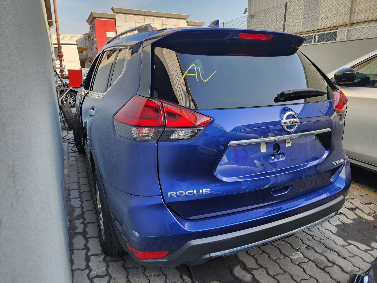 2018 NISSAN ROGUE — 137498 KM — Lot 41583455 — Ind. 12 - Marhaba Auctions Used Cars - Image 5