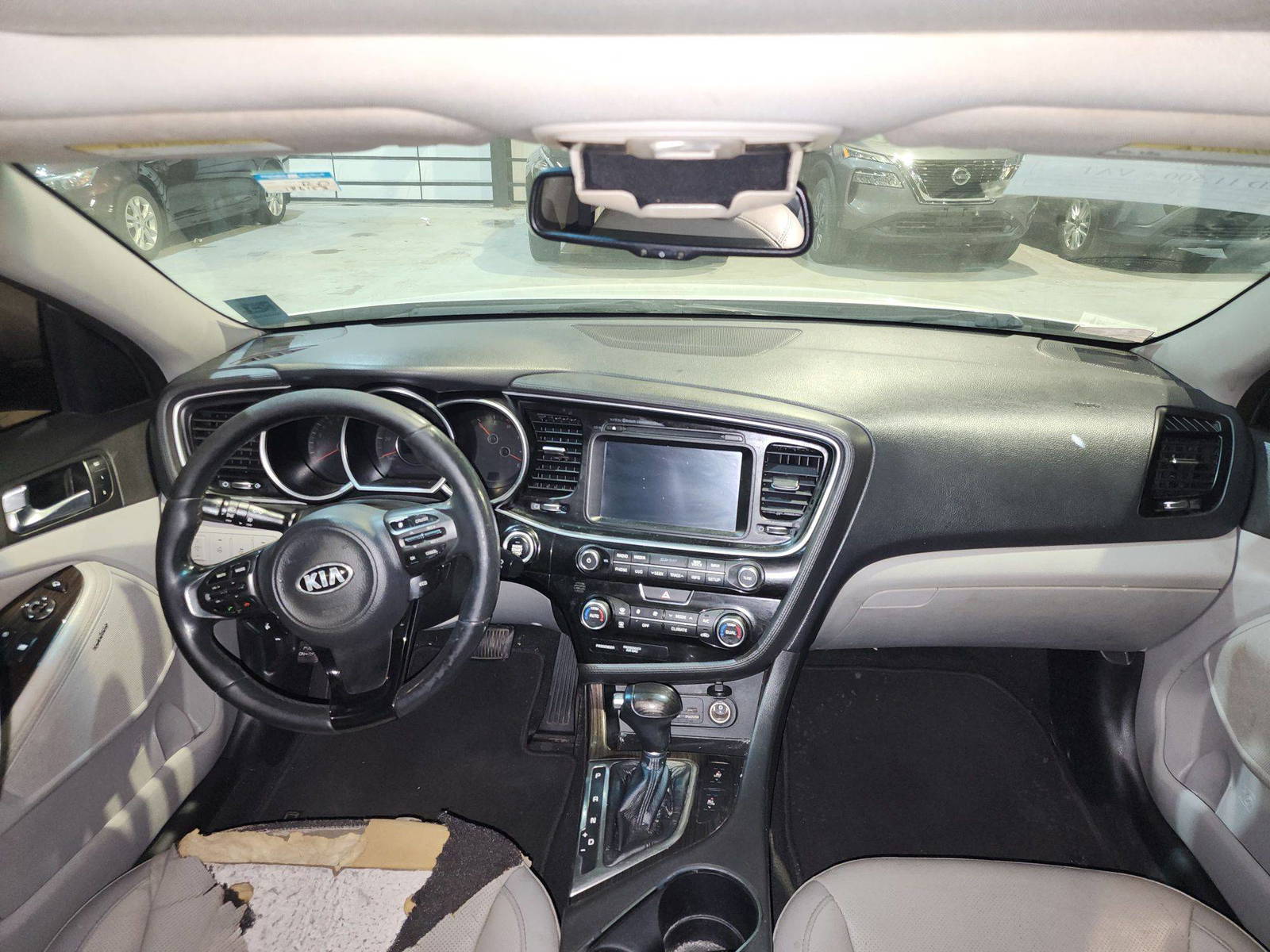 2015 KIA OPTIMA — 186153 Miles — Lot 47735465 — Al Quoz - Marhaba Auctions Used Cars - Image 8