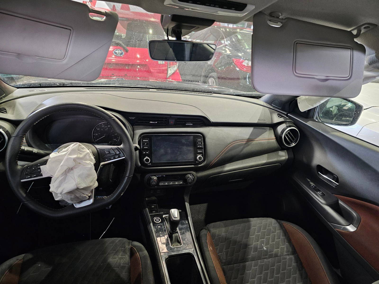 2021 NISSAN KICKS — 54167 Miles — Lot 44193060 — Main - Marhaba Auctions Used Cars - Image 8