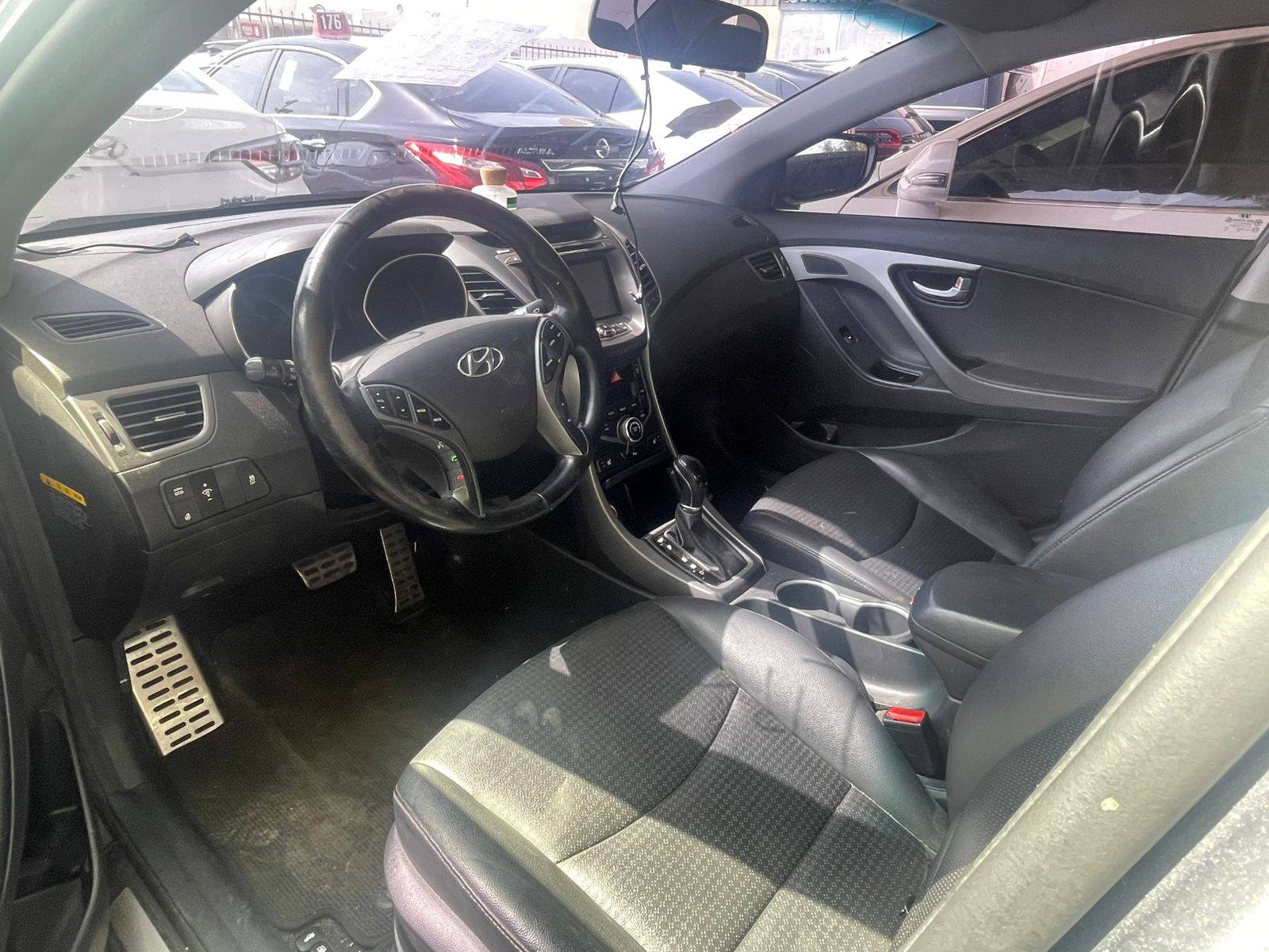 2014 HYUNDAI AVANTE — 227649 KM — Lot 052070 — Main - Marhaba Auctions Used Cars - Image 8