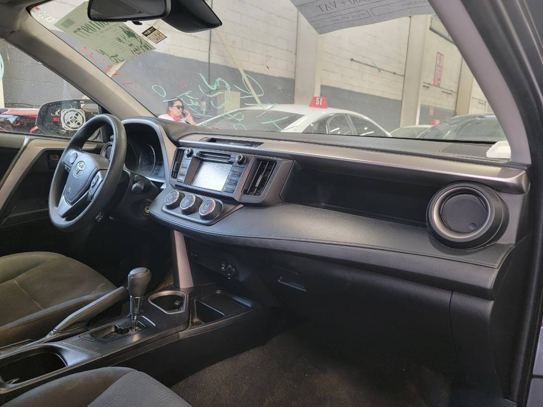 2017 TOYOTA RAV4 — 107351 Miles — Lot D108222 — Main - Marhaba Auctions Used Cars - Image 8