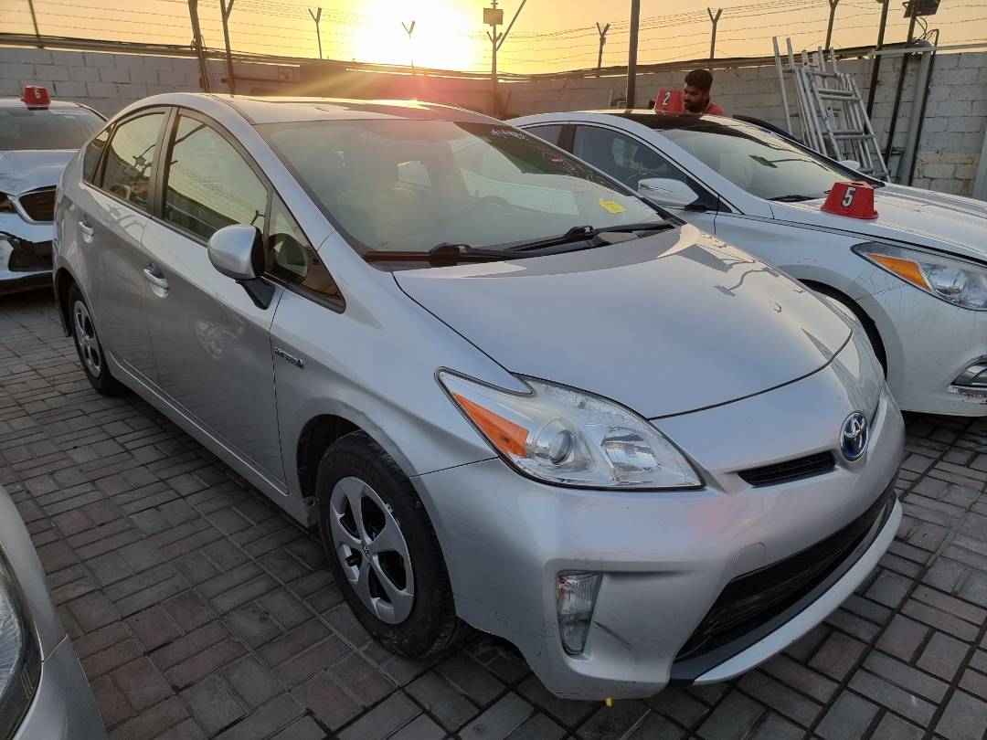 2014 TOYOTA PRIUS — 209334 Miles — Lot 125487 — Ind. 12 - Marhaba Auctions Used Cars - Image 3