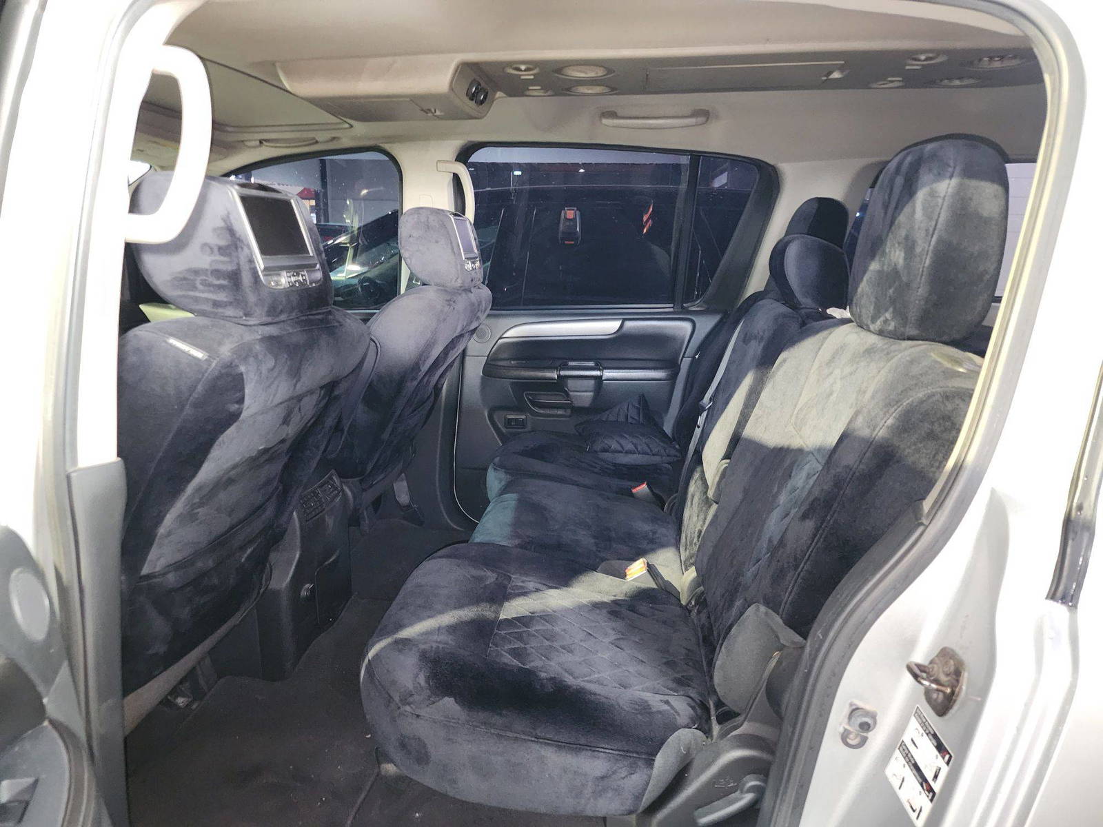 2014 NISSAN ARMADA — 259499 KM — Lot 604377 — Main - Marhaba Auctions Used Cars - Image 7
