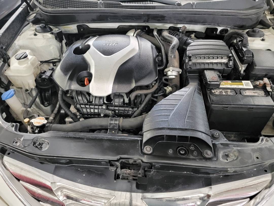 2012 HYUNDAI SONATA — 187068 Miles — Lot H443896 — Main - Marhaba Auctions Used Cars - Image 12