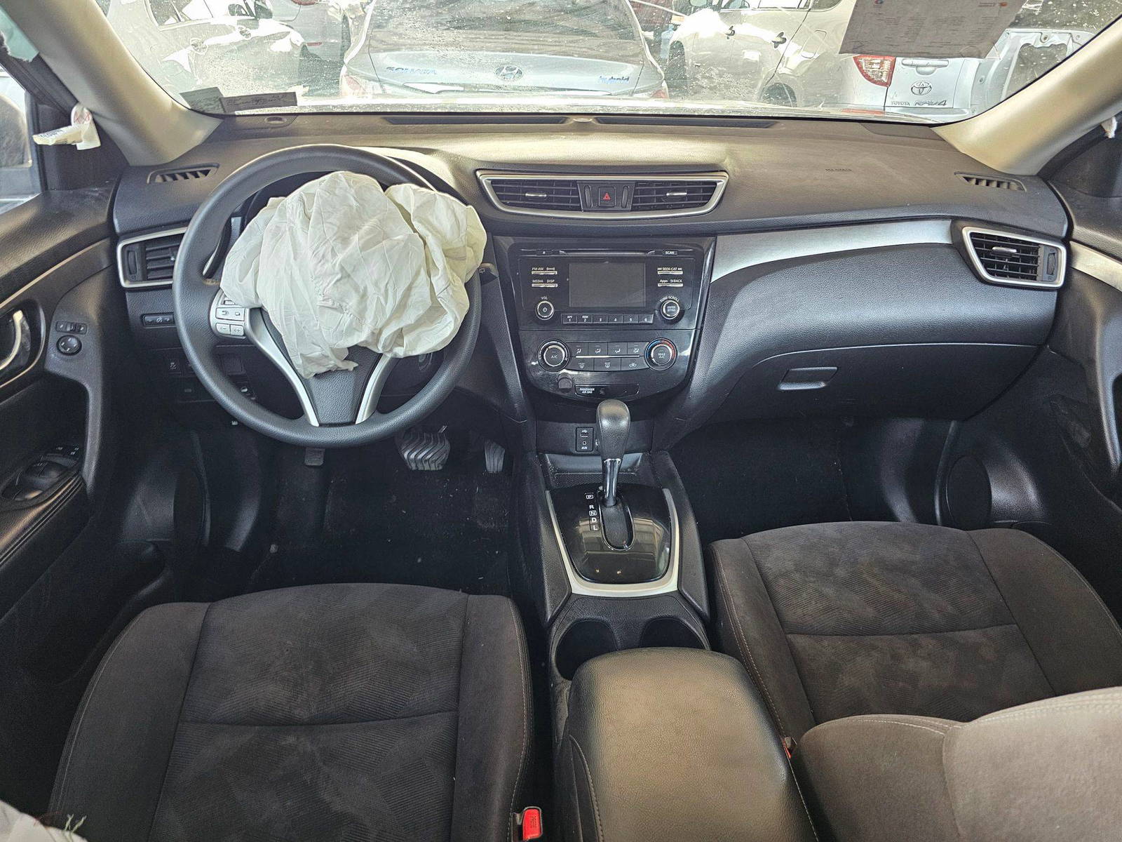 2015 NISSAN ROGUE — 180151 Miles — Lot FP530561 — Souq - Marhaba Auctions Used Cars - Image 7
