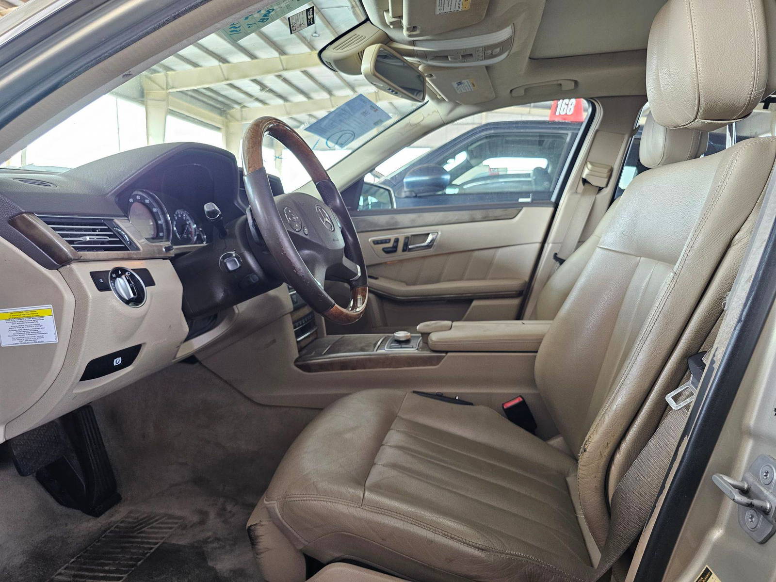 2011 MERCEDES BENZ E 350 — 185657 Miles — Lot 41470838 — Ind. 12 - Marhaba Auctions Used Cars - Image 9