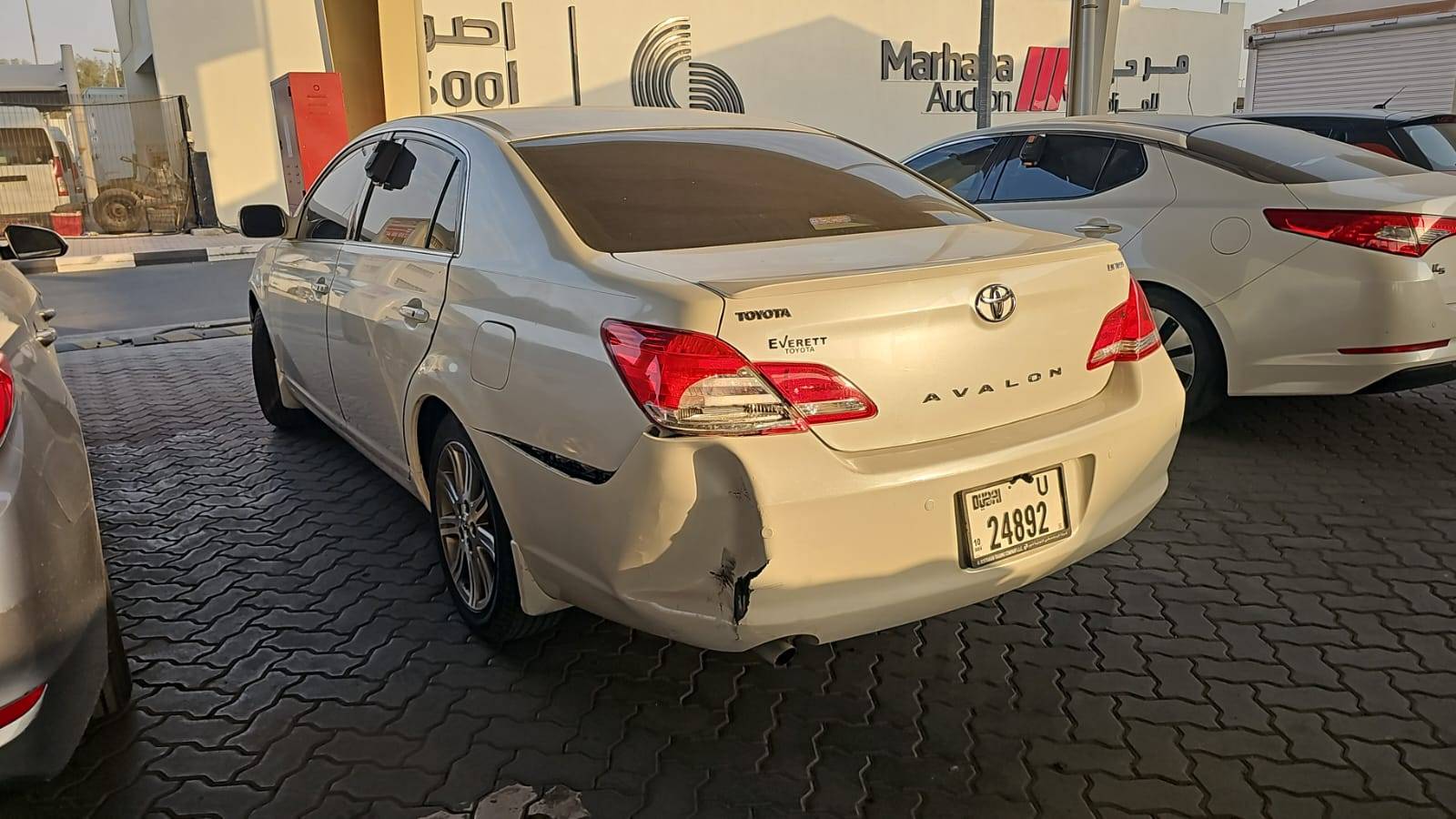 2007 TOYOTA AVALON — 109451 Miles — Lot 7U250690 — Souq - Marhaba Auctions Used Cars - Image 5