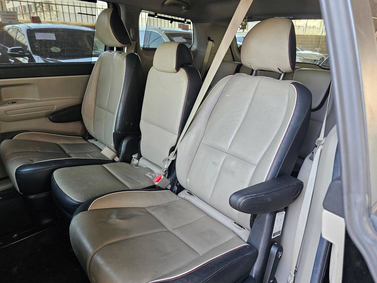 KIA SEDONA 2020 - Marhaba Auction Used Cars - Image 8