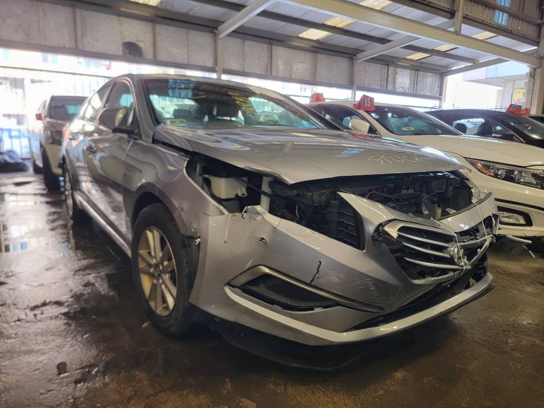 2016 HYUNDAI SONATA — 102857 Miles — Lot 09810 — Main - Marhaba Auctions Used Cars - Image 4