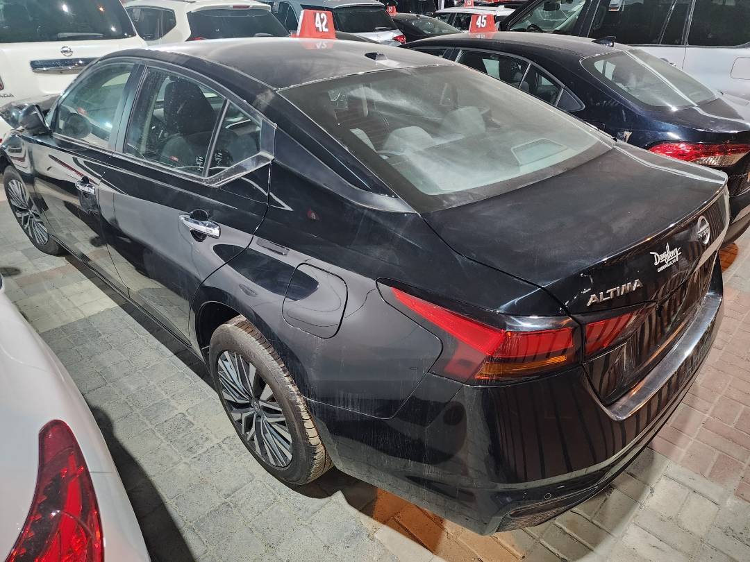 NISSAN ALTIMA