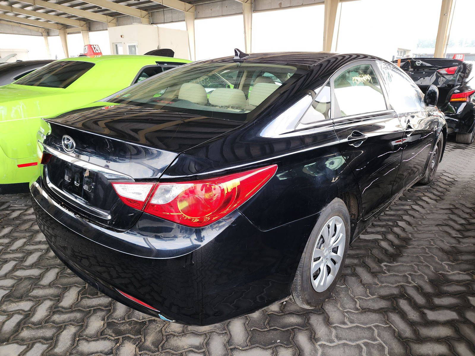 2011 HYUNDAI SONATA — 109701 Miles — Lot 38268415 - Marhaba Auctions Used Cars - Image 3