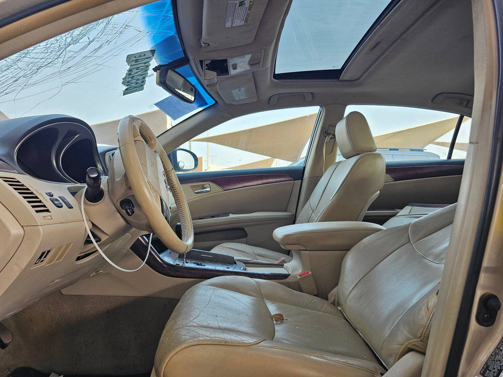2011 TOYOTA AVALON — 186391 Miles — Lot K3DB4BU402109 — Souq - Marhaba Auctions Used Cars - Image 8