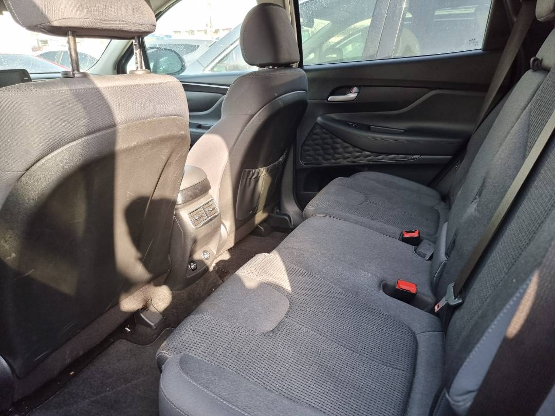 HYUNDAI SANTA FE 2021 - Marhaba Auction Used Cars - Image 6