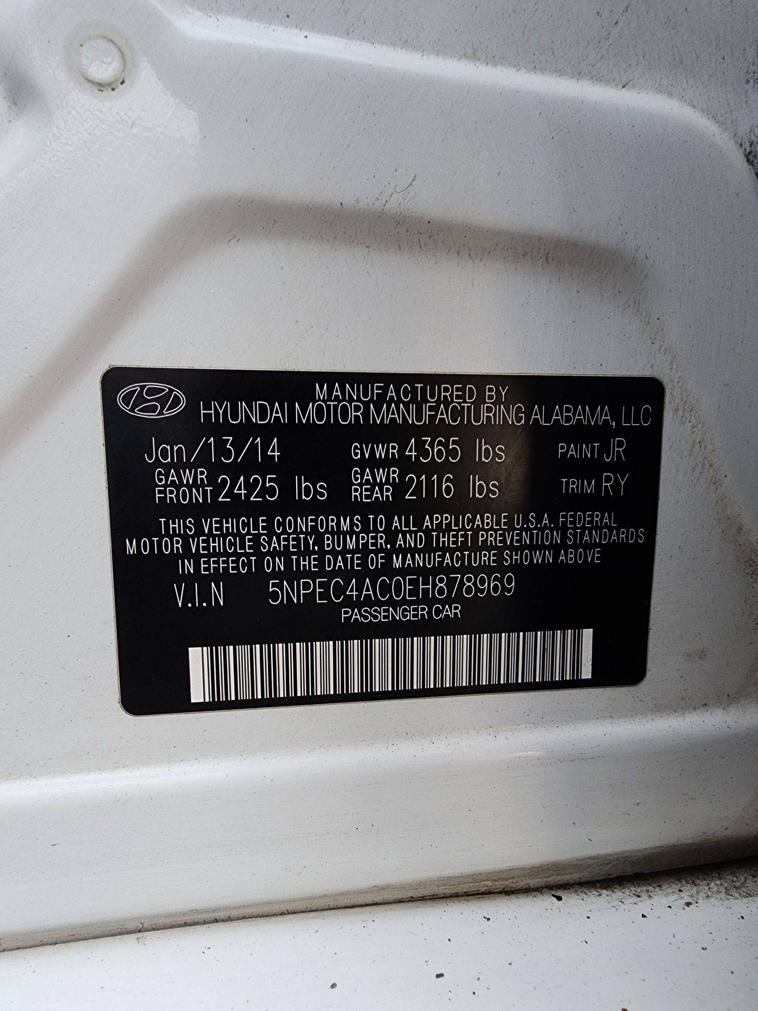 2014 HYUNDAI SONATA — 252539 Miles — Lot 47074574 — Souq - Marhaba Auctions Used Cars - Image 10
