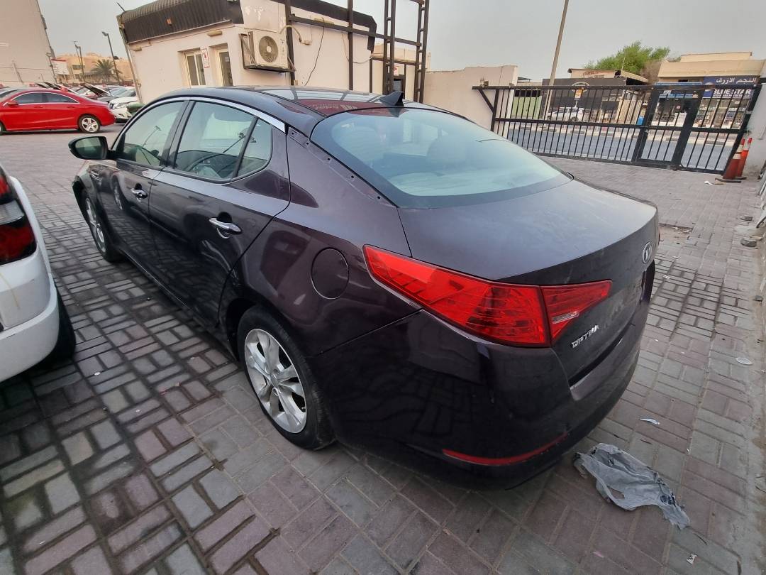 2013 KIA OPTIMA — 173744 Miles — Lot 215487 — Ind. 12 - Marhaba Auctions Used Cars - Image 4