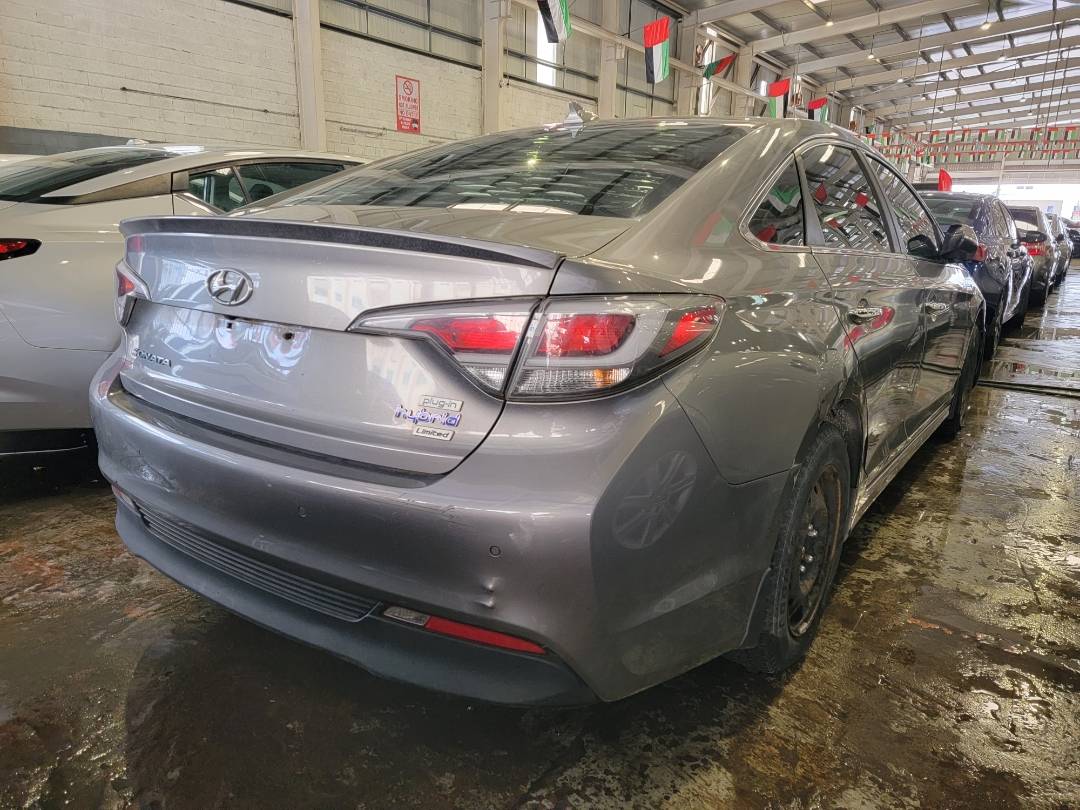 2017 HYUNDAI SONATA — 255262 KM — Lot 1HA056641 — Main - Marhaba Auctions Used Cars - Image 3