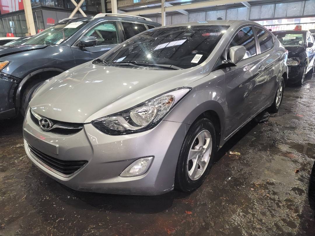 2011 HYUNDAI AVANTE — 179358 KM — Lot 84434 — Souq - Marhaba Auctions Used Cars - Image 6