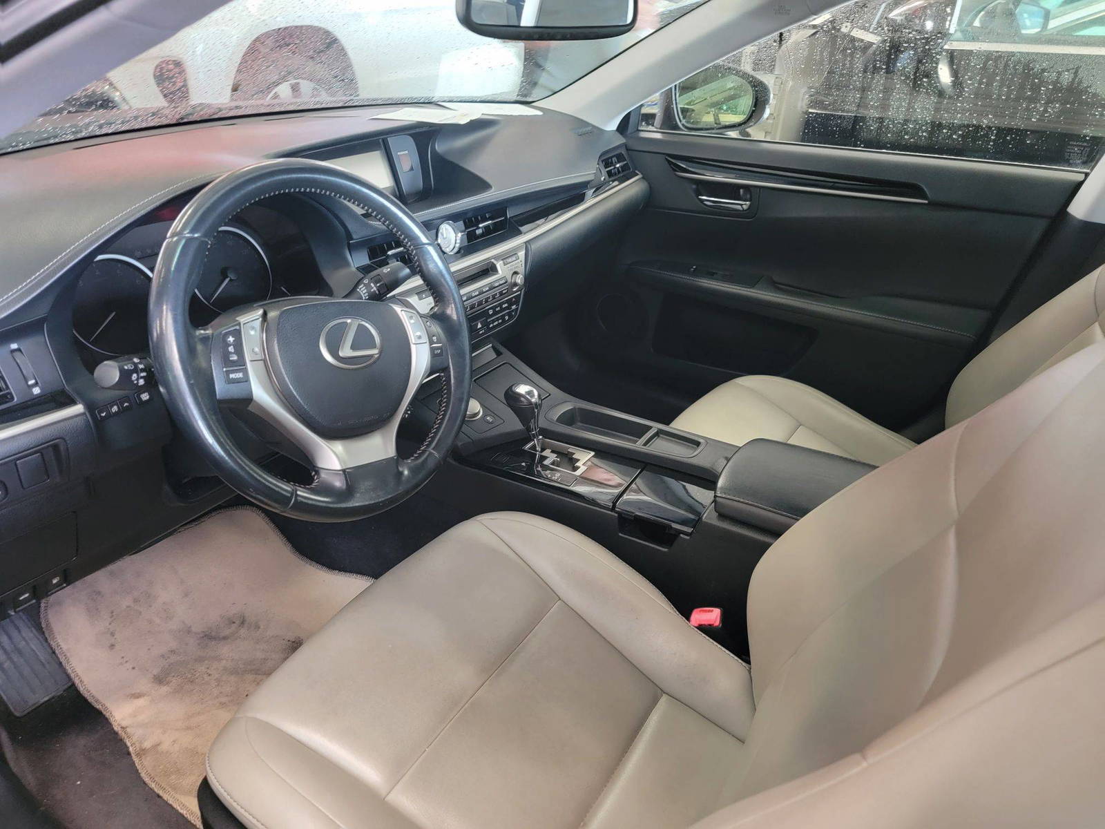 2014 LEXUS ES 350 — 165925 Miles — Lot 4E2131311 — Main - Marhaba Auctions Used Cars - Image 8