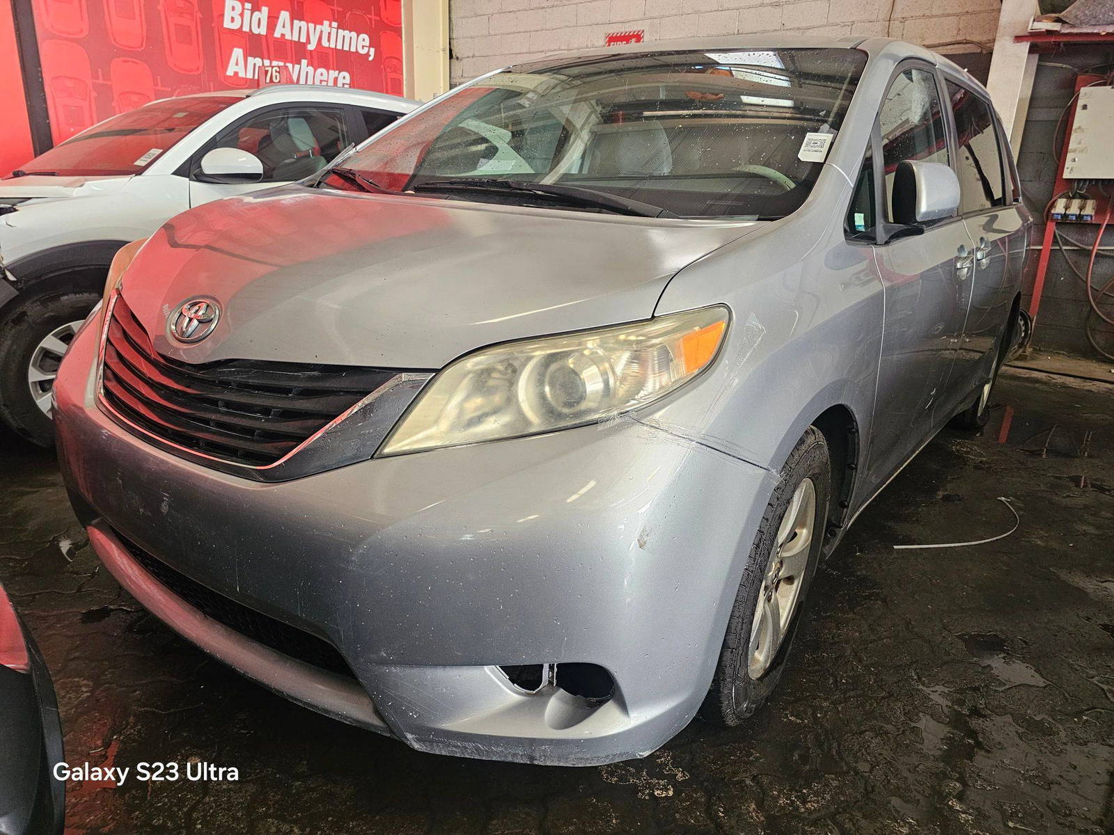 2011 TOYOTA SIENNA — 415222 Miles — Lot 128475 — Main - Marhaba Auctions Used Cars - Image 4