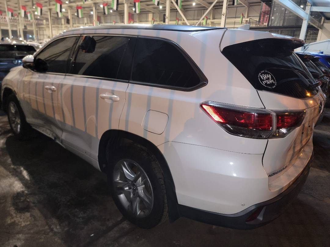 2016 TOYOTA HIGHLANDER — 134044 Miles — Lot 277503 - Marhaba Auctions Used Cars - Image 3