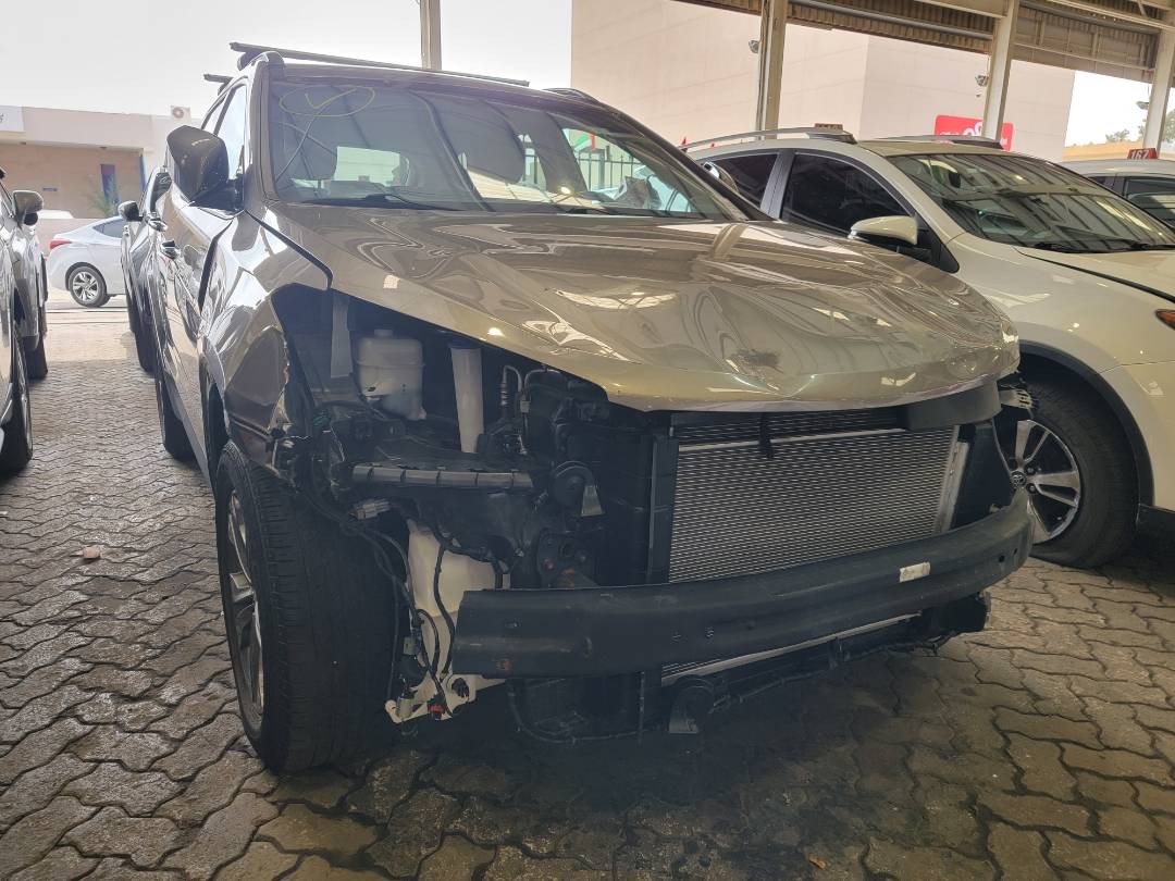 2016 HYUNDAI SANTA FE — 126751 KM — Lot G329876 — Main - Marhaba Auctions Used Cars - Image 4