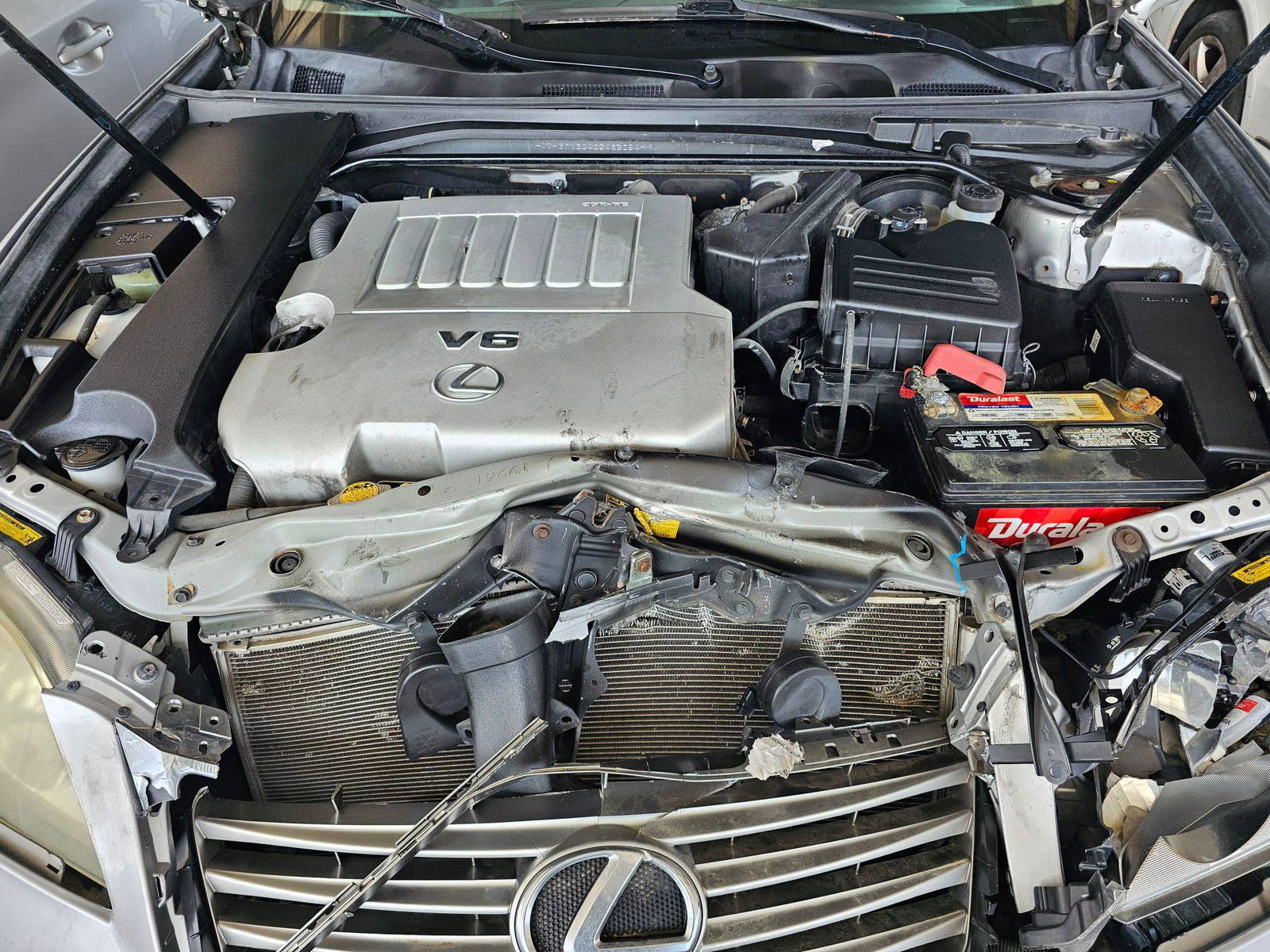2012 LEXUS ES 350 — 146535 Miles — Lot C2485054 — Souq - Marhaba Auctions Used Cars - Image 12