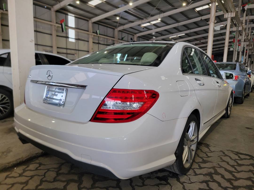 2013 MERCEDES BENZ C-250 — 182781 Miles — Lot DR291771 — Main - Marhaba Auctions Used Cars - Image 3