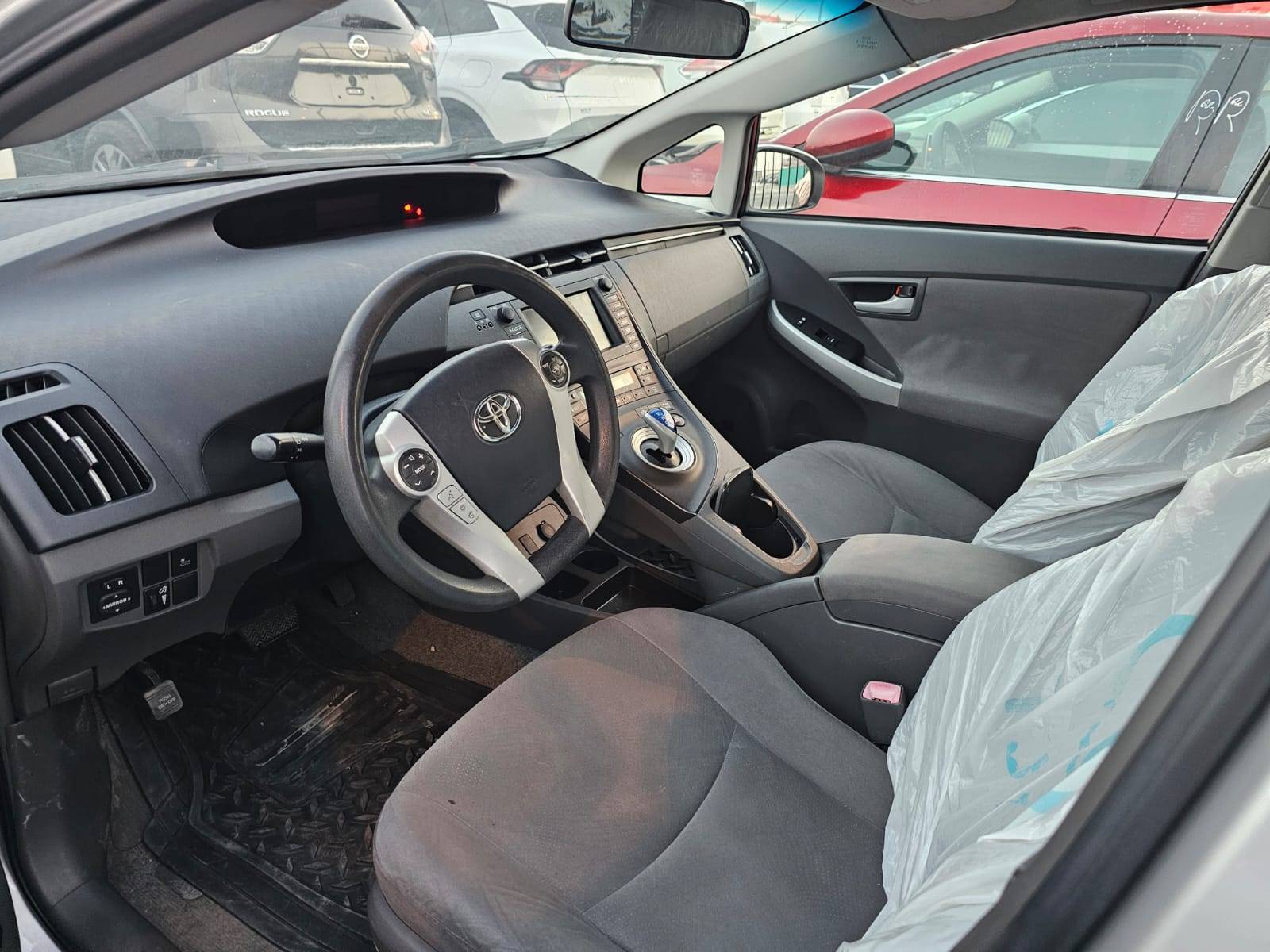 TOYOTA PRIUS 2010 - Marhaba Auction Used Cars - Image 10