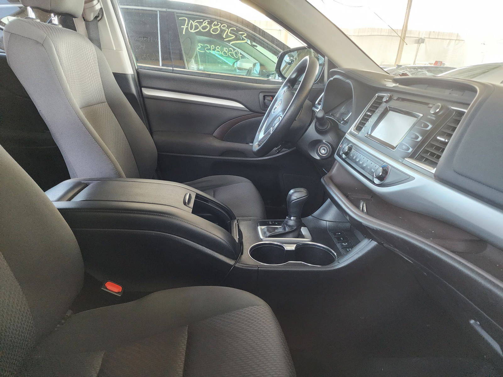 2018 TOYOTA HIGHLANDER — 74225 Miles — Lot 37658357 - Marhaba Auctions Used Cars - Image 8