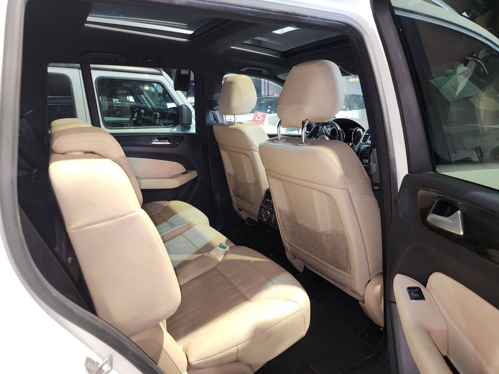 MERCEDES BENZ GLS 450 2018 - Marhaba Auction Used Cars - Image 7