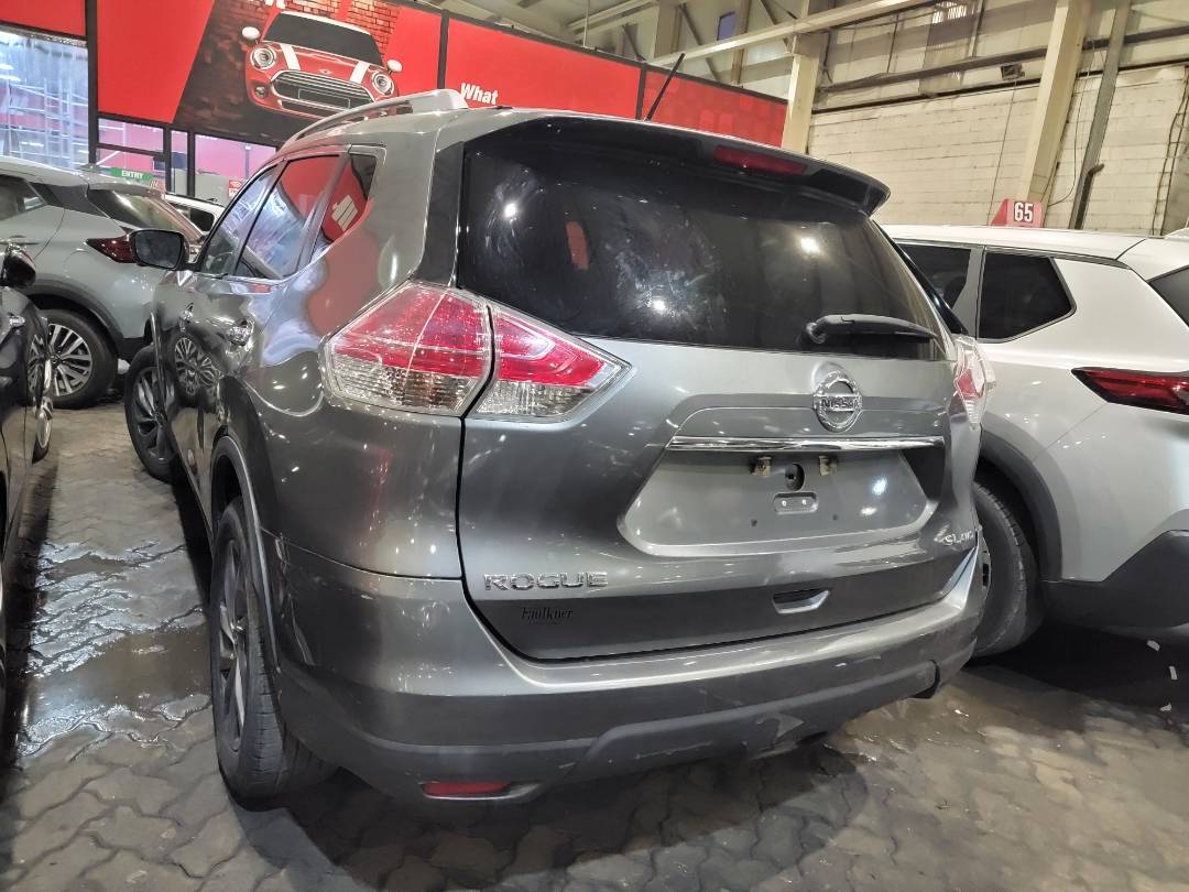 2015 NISSAN ROGUE — 126970 Miles — Lot MV4FC817407 — Main - Marhaba Auctions Used Cars - Image 3