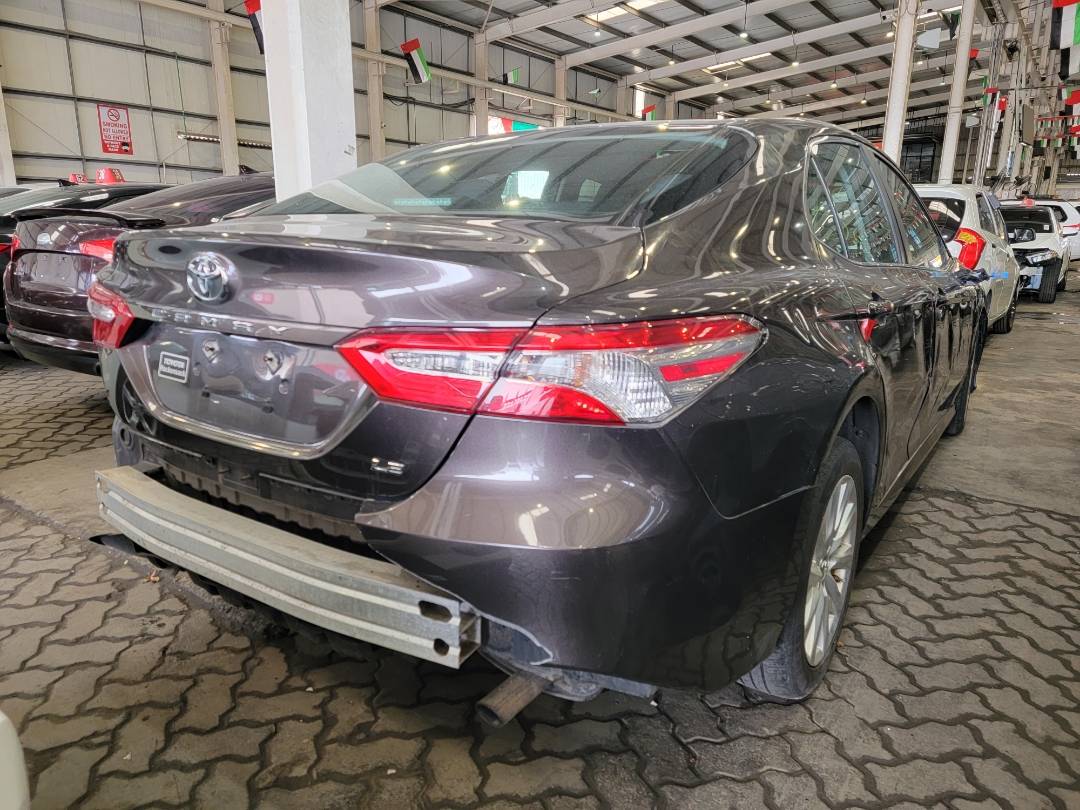 2018 TOYOTA CAMRY — 192711 Miles — Lot K4JU529328 — Main - Marhaba Auctions Used Cars - Image 4