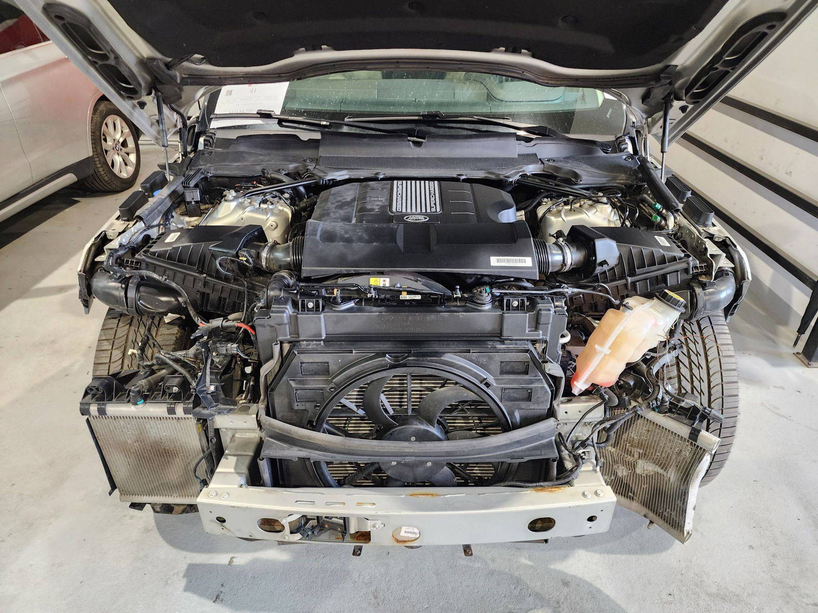 2019 LAND ROVER RANGE ROVER SUPERCHARGED — 88622 Miles — Lot 40162704 — Main - Marhaba Auctions Used Cars - Image 13