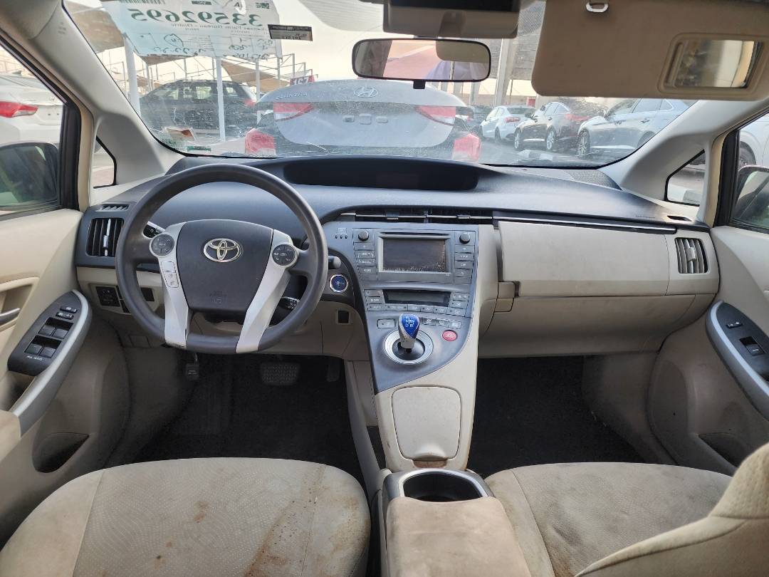 2012 TOYOTA PRIUS — 212105 Miles — Lot 33592695 — Souq - Marhaba Auctions Used Cars - Image 7
