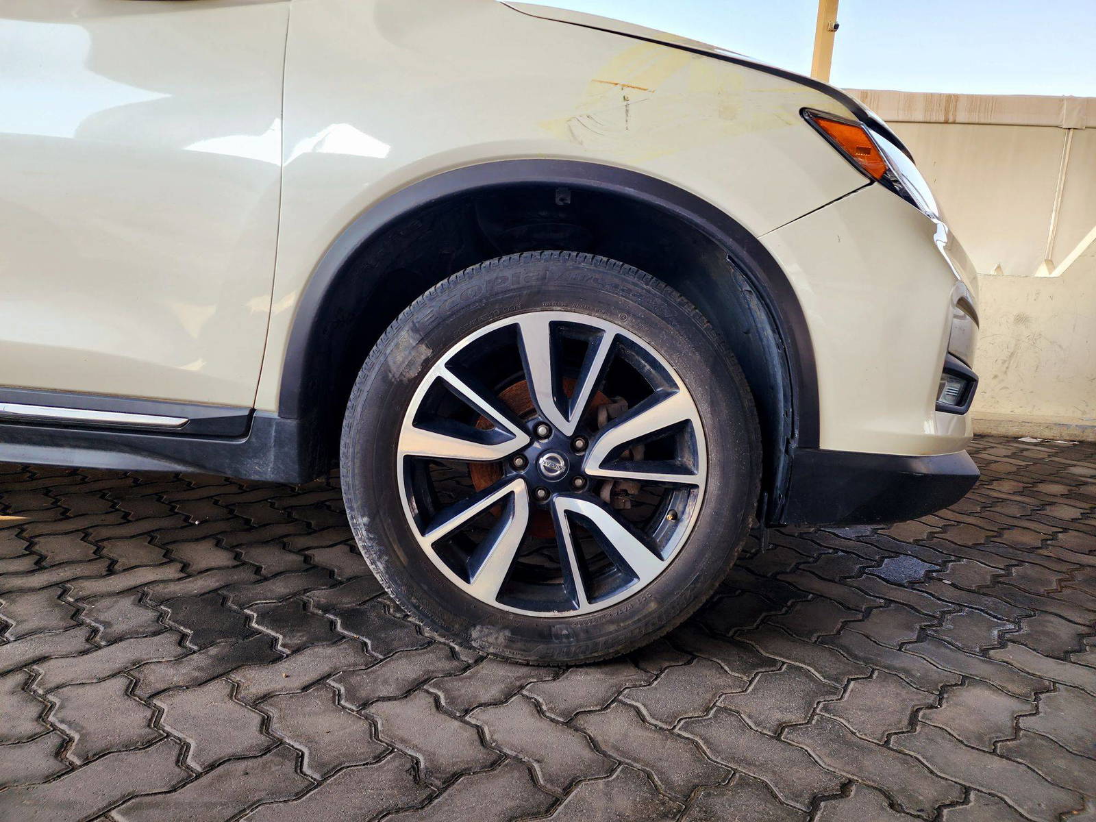 2018 NISSAN ROGUE — 75371 Miles — Lot W354130 — Souq - Marhaba Auctions Used Cars - Image 10