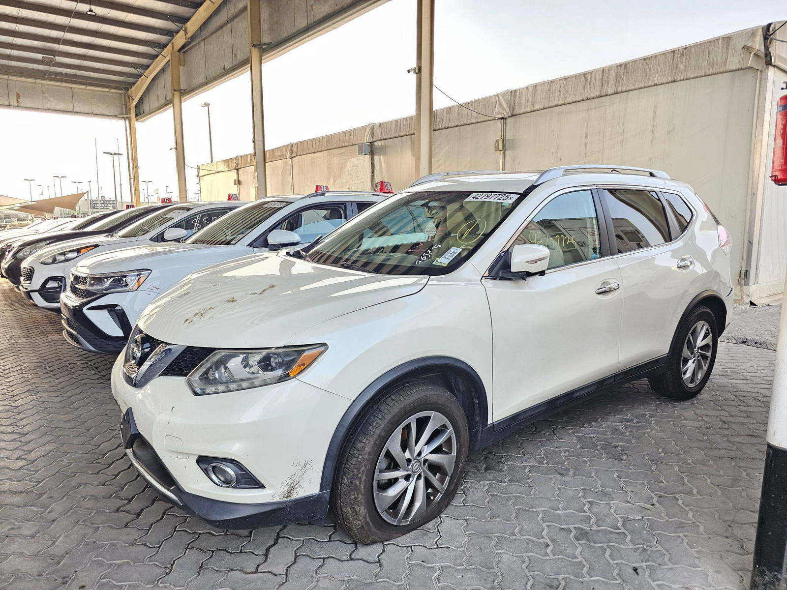 2015 NISSAN ROGUE — 114936 Miles — Lot 42797725 — Souq - Marhaba Auctions Used Cars - Image 4