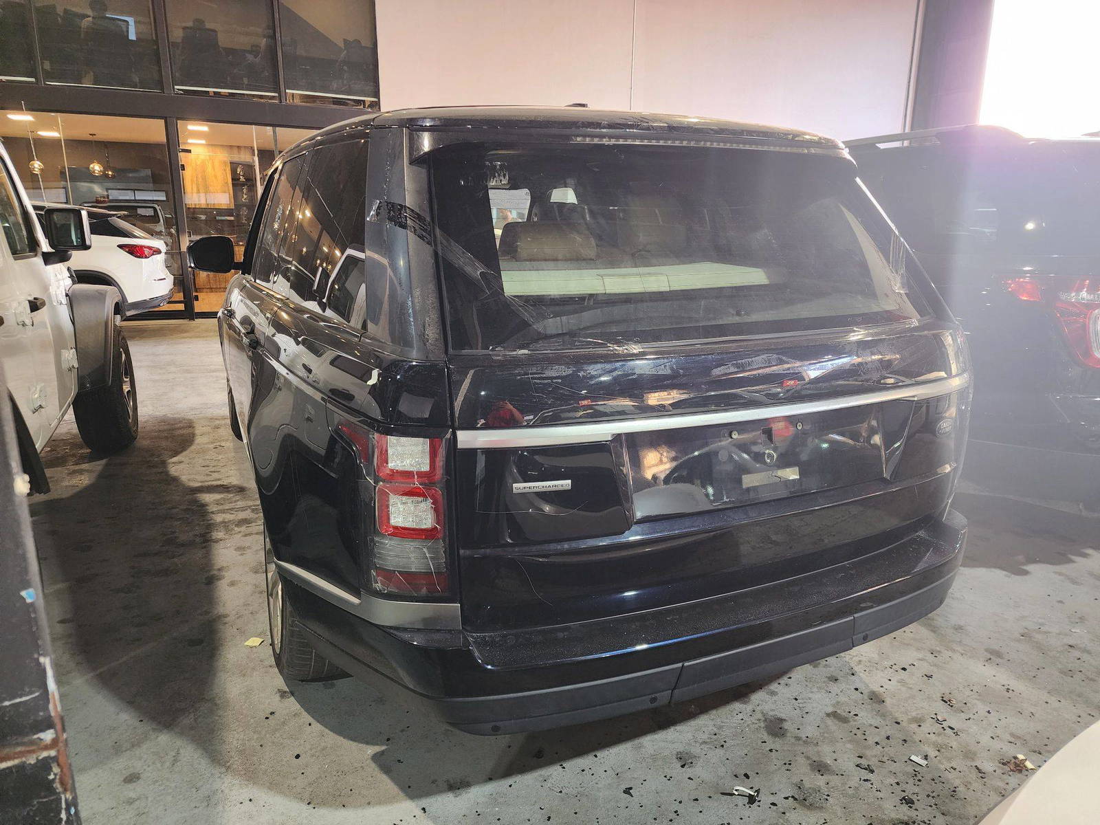 LAND ROVER RANGE ROVER SUPERCHARGED 2013 - Marhaba Auction Used Cars - Image 15