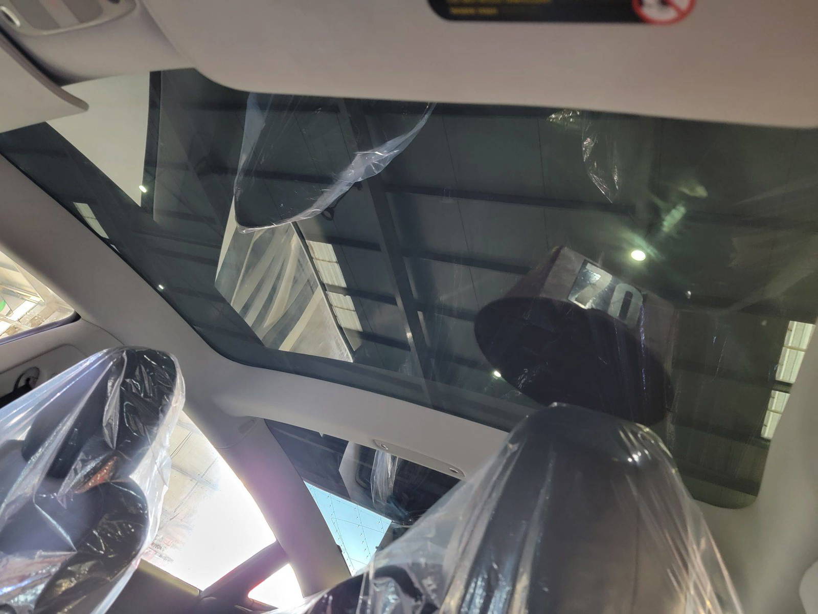 TESLA MODEL 3 2020 - Marhaba Auction Used Cars - Image 11