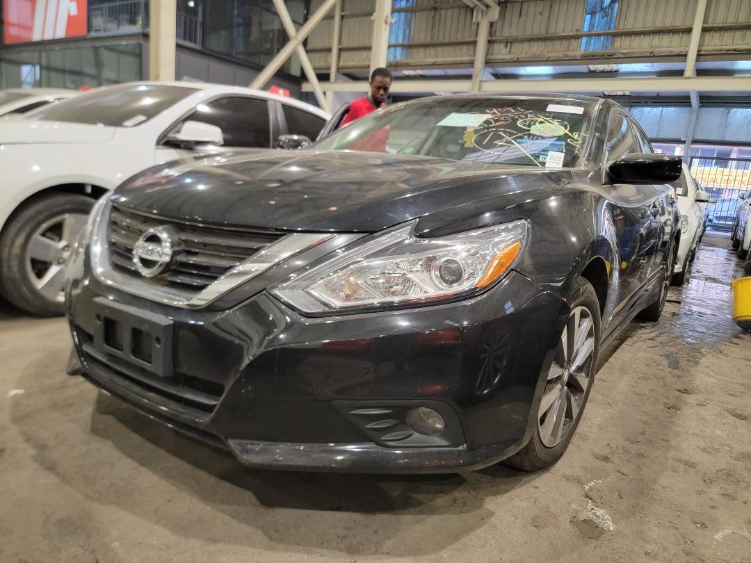 2017 NISSAN ALTIMA — 176276 Miles — Lot 2660996 — Main - Marhaba Auctions Used Cars - Image 5