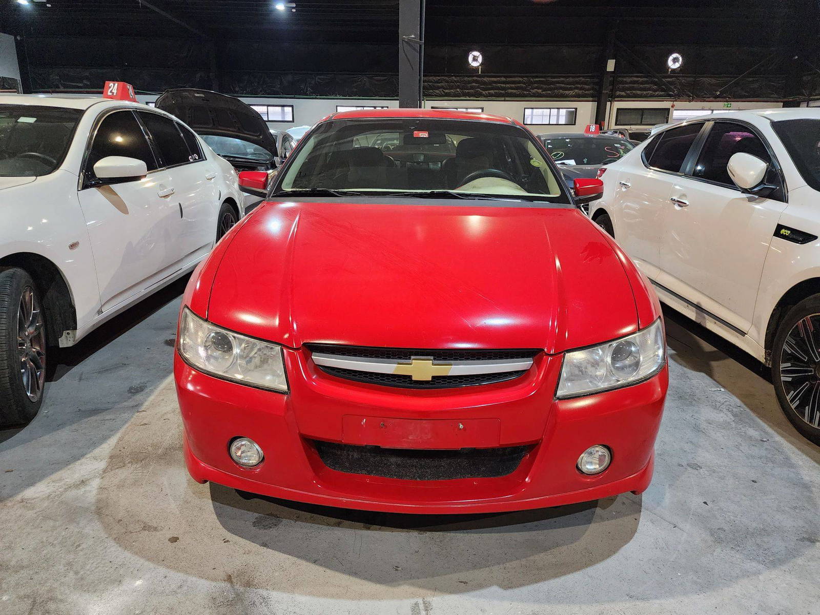 2006 CHEVROLET LUMINA — 297357 KM — Lot 485260 — Al Quoz - Marhaba Auctions Used Cars - Image 5