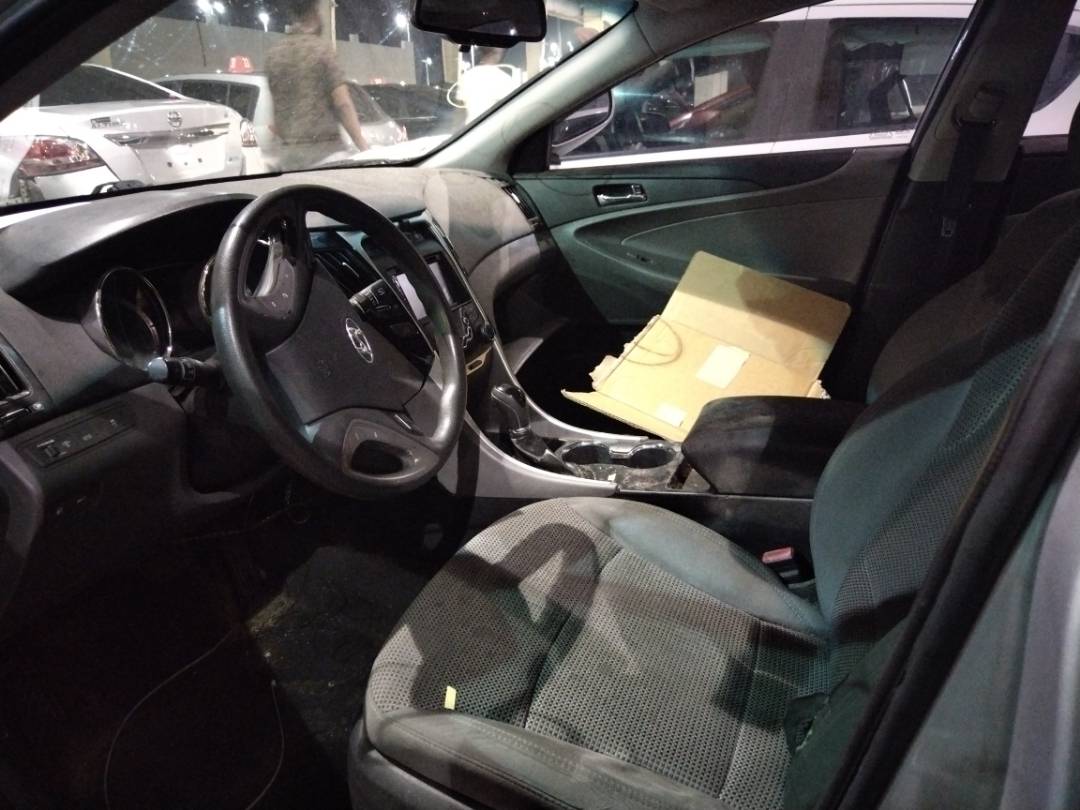 2012 HYUNDAI SONATA — 182843 Miles — Lot 64618693 - Marhaba Auctions Used Cars - Image 6