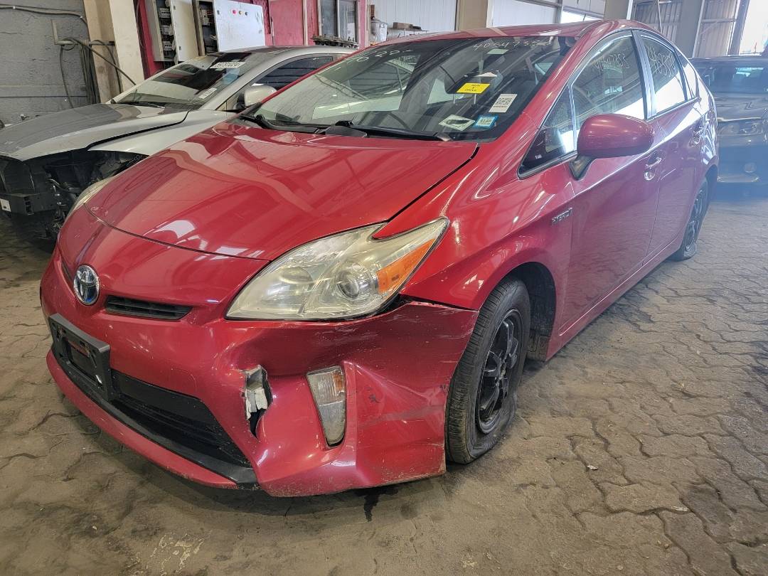 2012 TOYOTA PRIUS — 220325 Miles — Lot 40547353 — Main - Marhaba Auctions Used Cars - Image 5