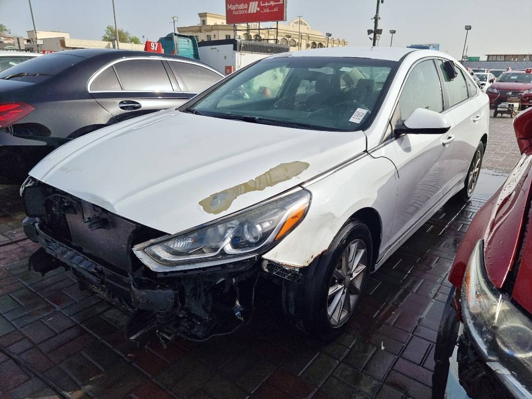 2018 HYUNDAI SONATA — 186092 Miles — Lot 124587 — Ind. 12 - Marhaba Auctions Used Cars - Image 5