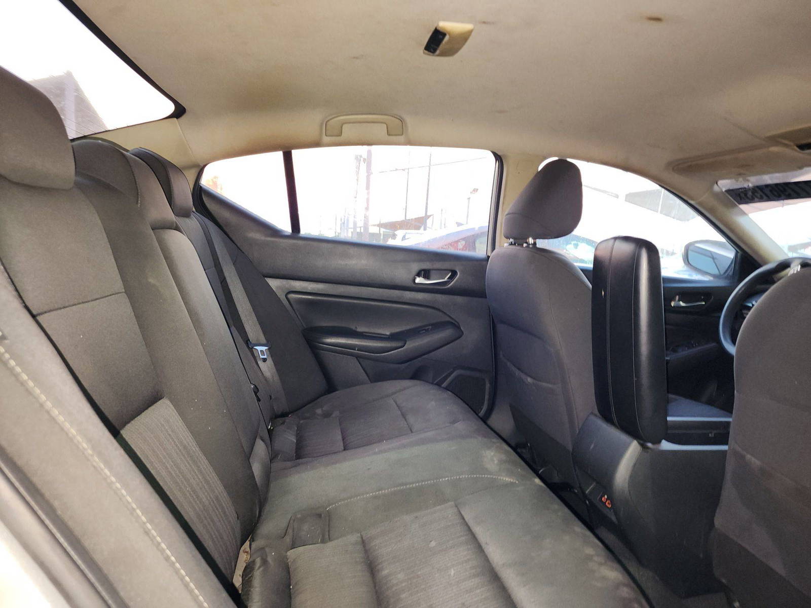 2019 NISSAN ALTIMA — 150272 Miles — Lot 51499 — Main - Marhaba Auctions Used Cars - Image 4