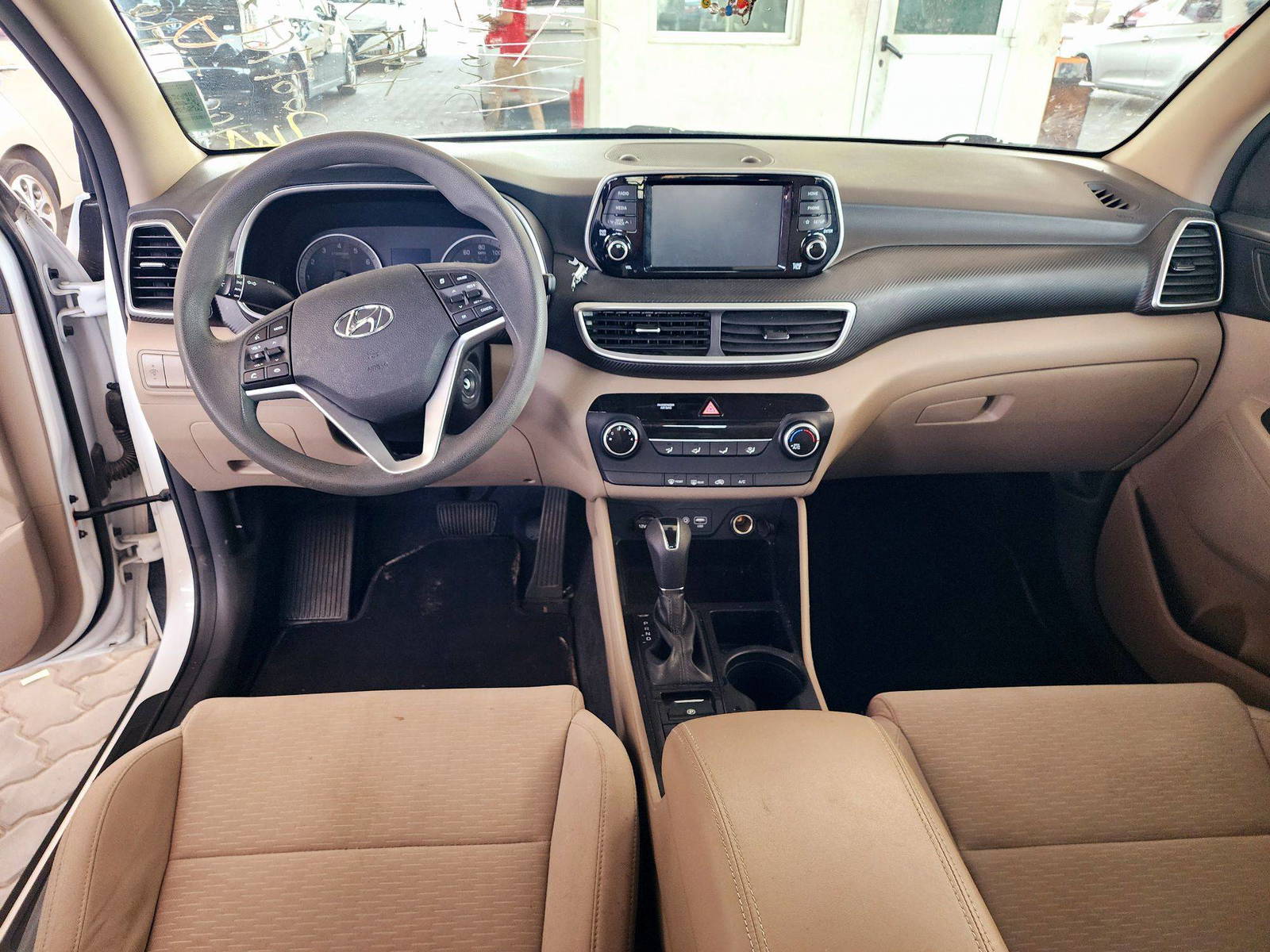 HYUNDAI TUCSON 2019 - Marhaba Auction Used Cars - Image 7