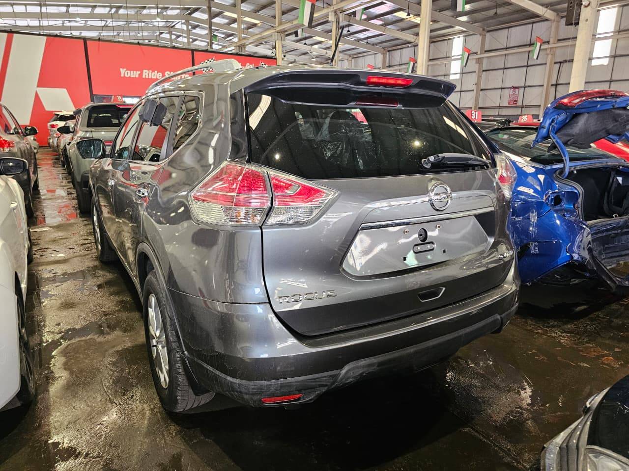 Nissan Rogue 2016 view 2