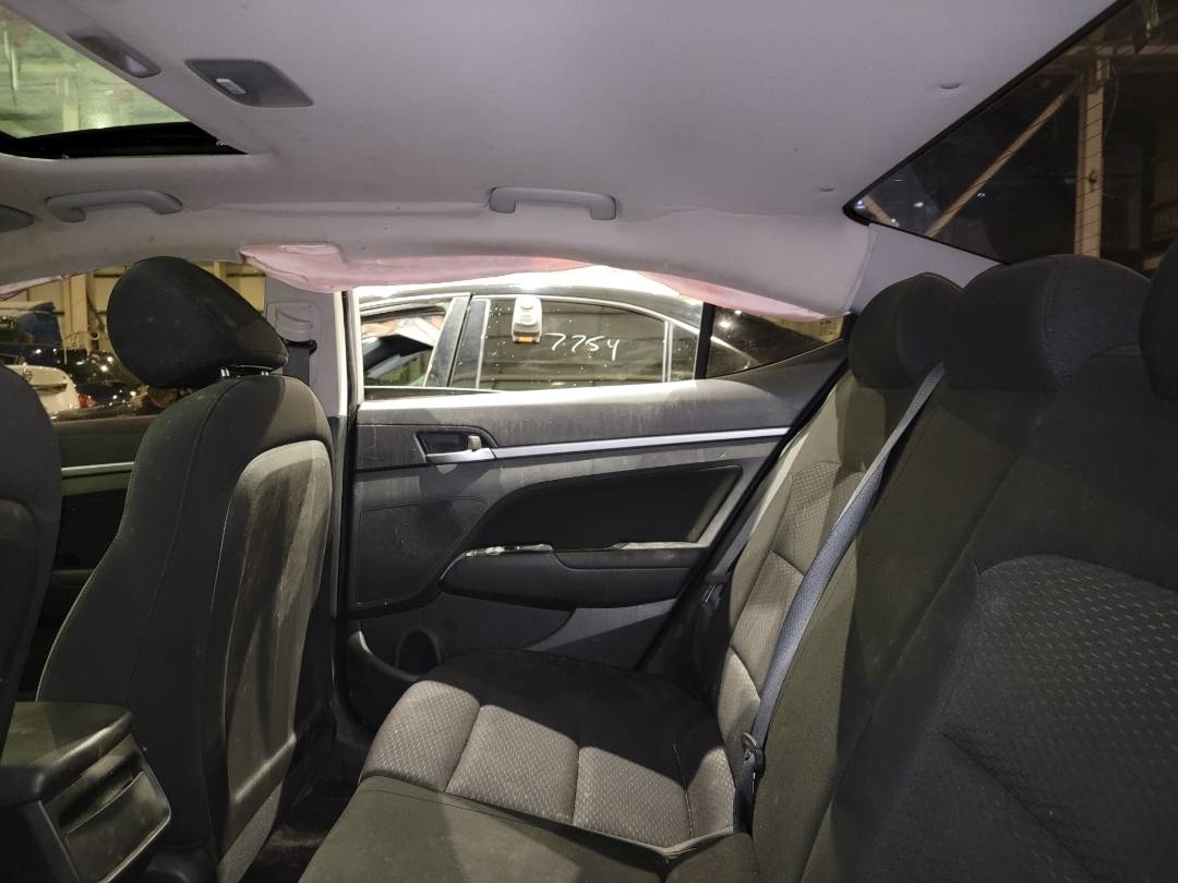 2019 HYUNDAI ELANTRA — 115009 Miles — Lot KU767119 — Main - Marhaba Auctions Used Cars - Image 8